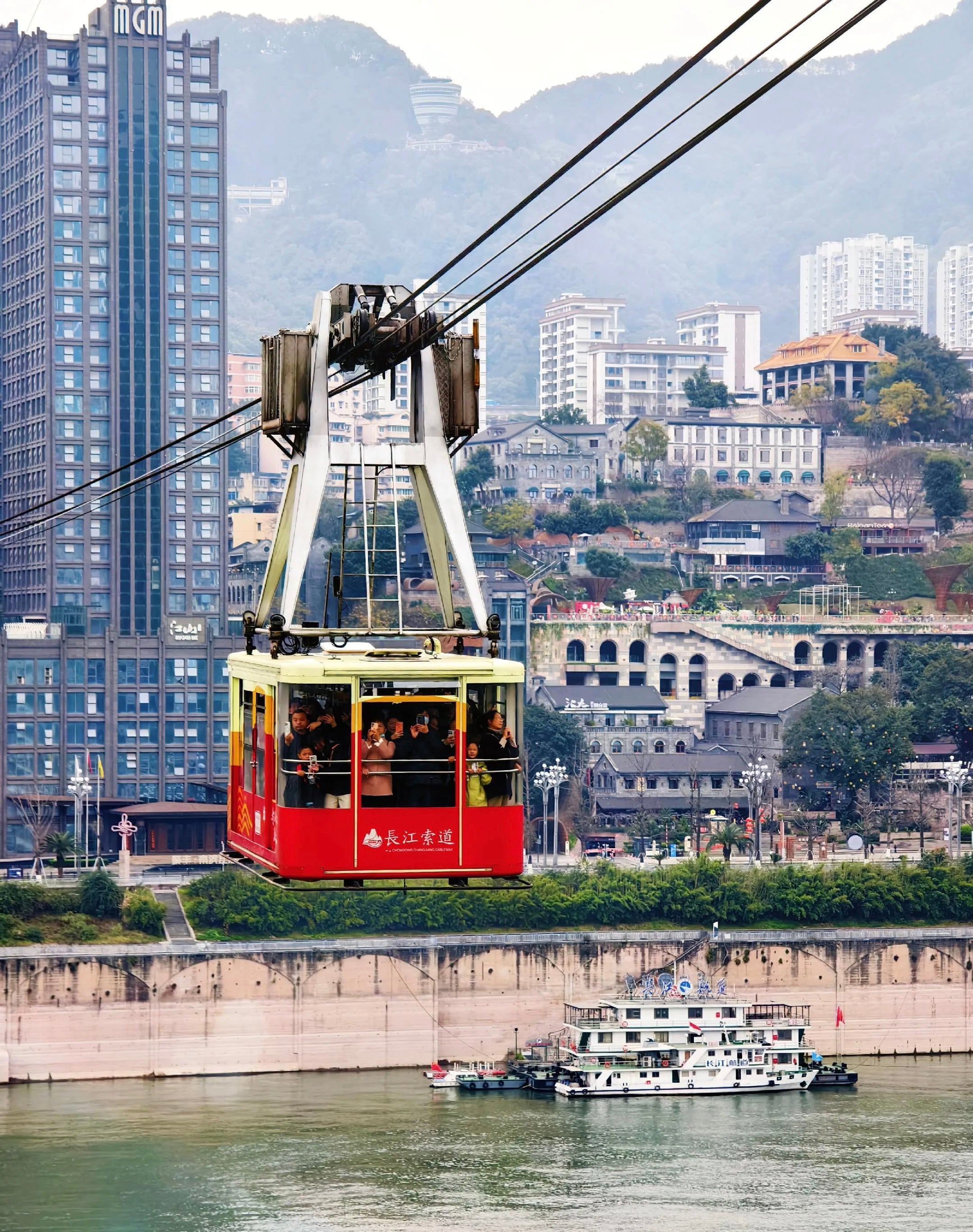 Chongqing one-day Immersive Palace & Intangible Cultural  Heritage Tour
