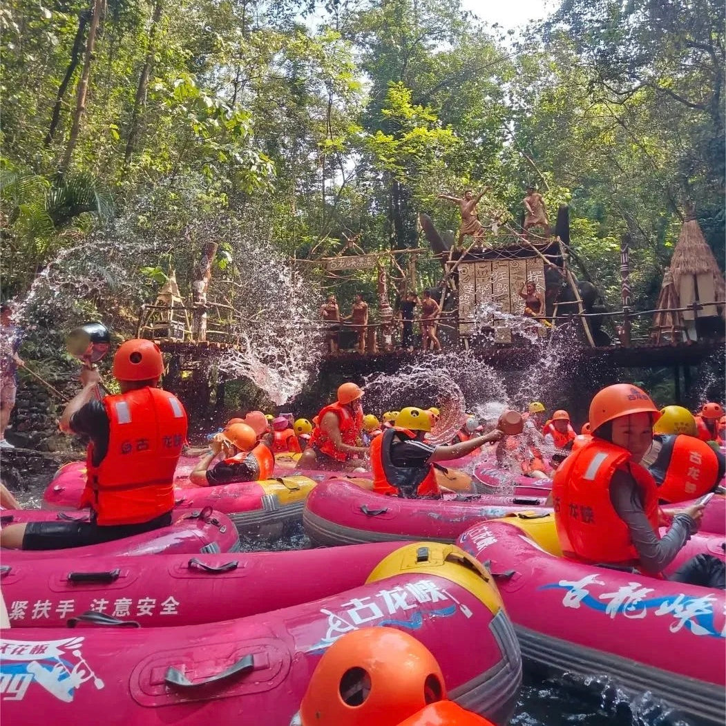 Private Day Tour: Qingyuan Gulong Gorge